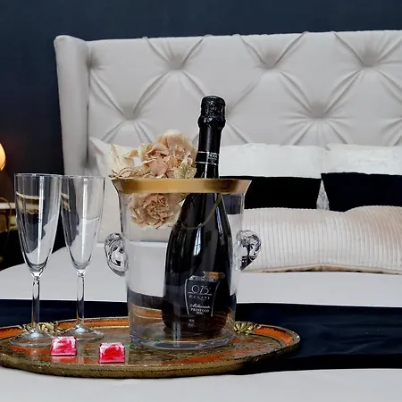 Dolce Casa Colosseo Апартаменты *
