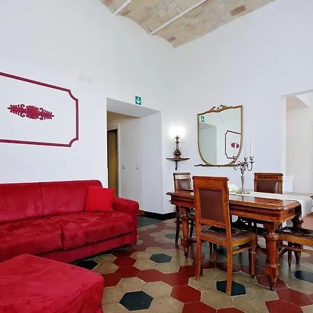 Dolce Casa Colosseo Rome