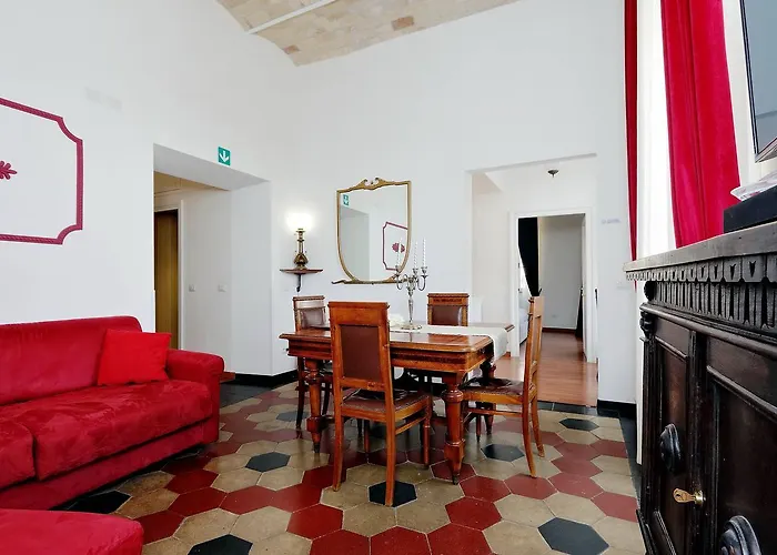 Dolce Casa Colosseo Apartment *